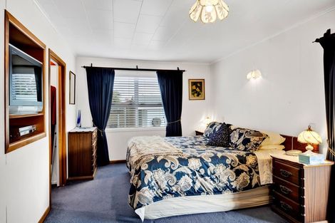 Photo of property in 7 Murray Avenue, Hawera, 4610