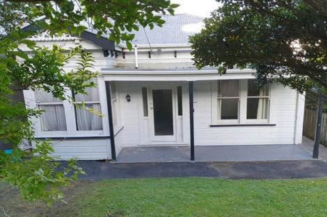 Photo of property in 47 Childers Terrace, Kilbirnie, Wellington, 6022