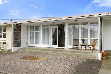 Photo of property in 1a Saulbrey Grove, Woburn, Lower Hutt, 5010