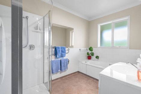 Photo of property in 47 Railway Terrace, Ohau, Levin, 5570