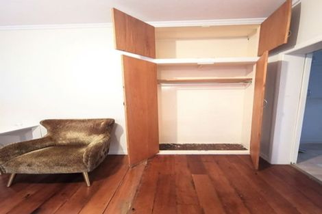 Photo of property in 1/17 Clifton Terrace, Kelburn, Wellington, 6012