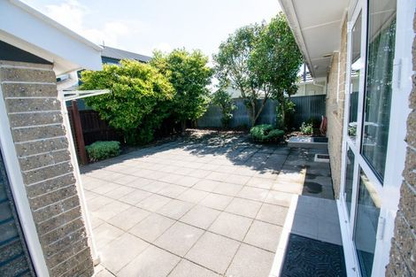Photo of property in 1/180 Edgeware Road, Edgeware, Christchurch, 8013