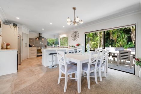 Photo of property in 19 Kahurangi Place, Snells Beach, 0920