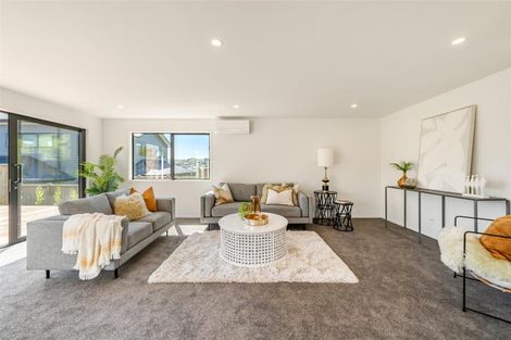 Photo of property in 37a Waitaria Terrace, Aotea, Porirua, 5024
