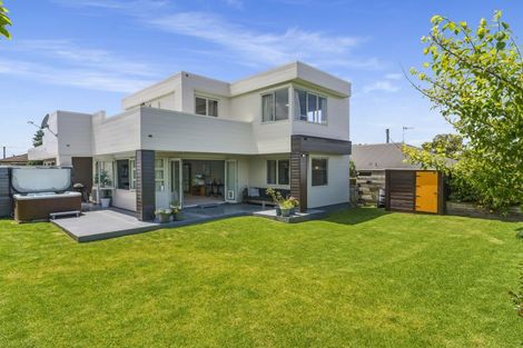 Photo of property in 218 Valley Road, Mount Maunganui, 3116