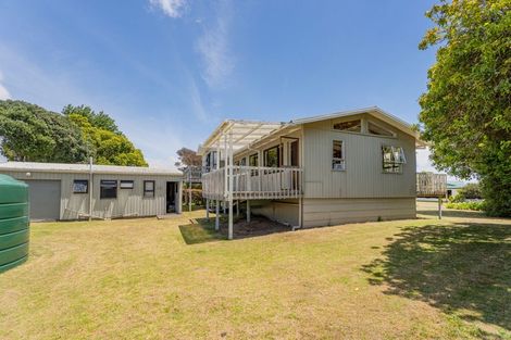 Photo of property in 45 Oyster Drive, Cooks Beach, Whitianga, 3591
