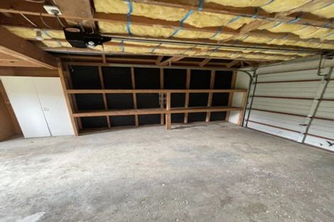 Photo of property in 6 Tokay Place, Huapai, Kumeu, 0810