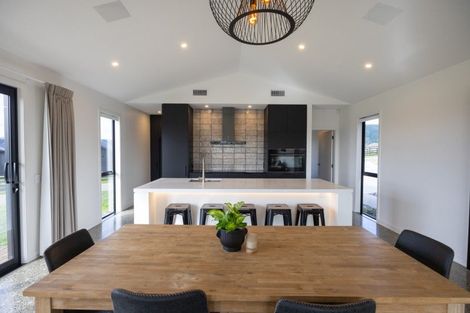 Photo of property in 3 Castlebridge Lane, Aokautere, Palmerston North, 4471