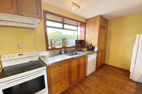 Photo of property in 15 Oldwood Street, Bishopdale, Christchurch, 8053