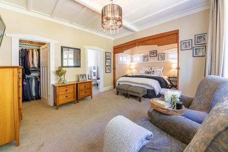 Photo of property in 16 Selwyn Crescent, College Estate, Whanganui, 4500
