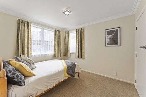 Photo of property in 32 Bay Street, Petone, Lower Hutt, 5012