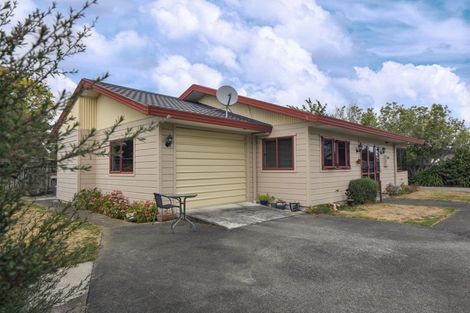 Photo of property in 18a Fisher Place, Carterton, 5713