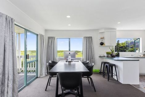 Photo of property in 1012a Papamoa Beach Road, Papamoa Beach, Papamoa, 3118