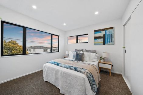 Photo of property in 6b Tainui Terrace, Mangere Bridge, Auckland, 2022