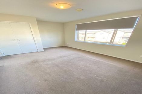 Photo of property in 49 Kirikiri Lane, East Tamaki, Auckland, 2013