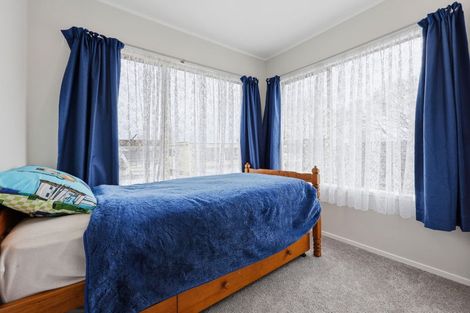 Photo of property in 2/23 Butley Drive, Farm Cove, Auckland, 2012
