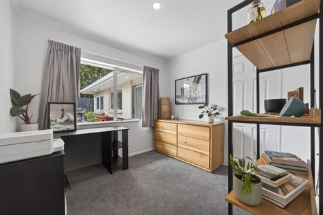 Photo of property in 6d Clearwater Cove, West Harbour, Auckland, 0618