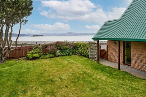Photo of property in 259 Marine Parade, Eastbourne, Lower Hutt, 5013