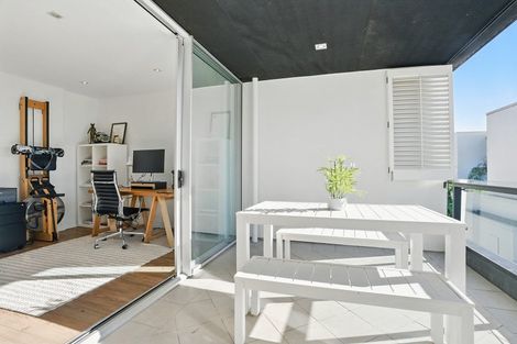Photo of property in 4/184 Peterborough Street, Christchurch Central, Christchurch, 8013