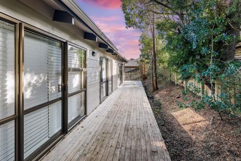 Photo of property in 52a D'oyly Drive, Stanmore Bay, Whangaparaoa, 0932