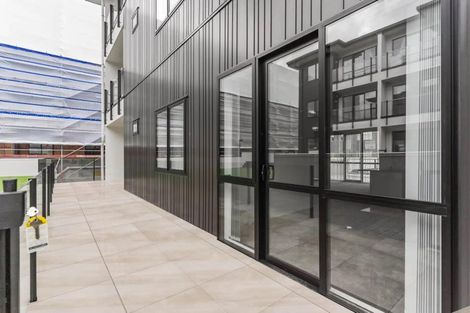 Photo of property in 7/130 Stancombe Road, Flat Bush, Auckland, 2016