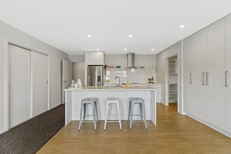 Photo of property in 58 Stratford Drive, Mount Pisa, Cromwell, 9383