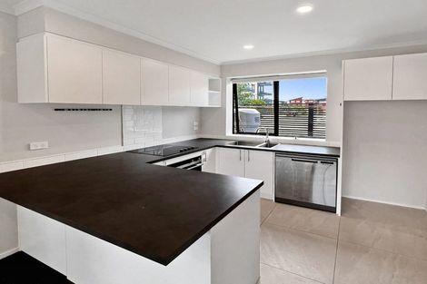 Photo of property in 91c Hobsonville Point Road, Hobsonville, Auckland, 0616