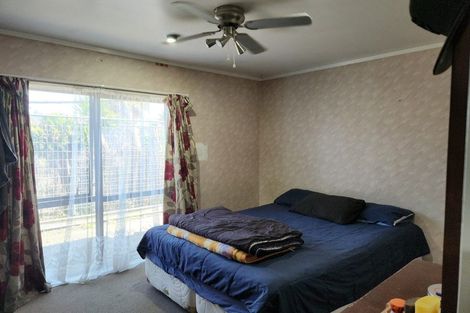 Photo of property in 32 Trimdon Street, Randwick Park, Auckland, 2105