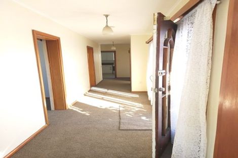 Photo of property in 16 Shearer Avenue, Papanui, Christchurch, 8052