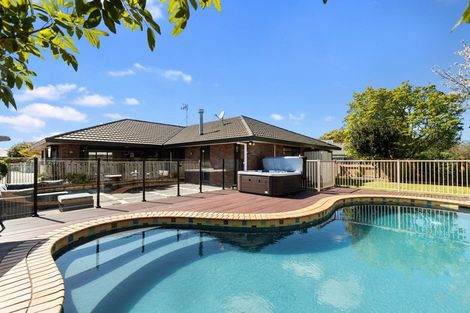 Photo of property in 4 Farnah Green, Flagstaff, Hamilton, 3210