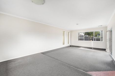 Photo of property in 1/35 Vivian Wilson Drive, Eastern Beach, Auckland, 2012
