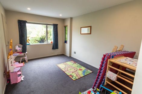 Photo of property in 1/18 Montgomery Avenue, Karori, Wellington, 6012