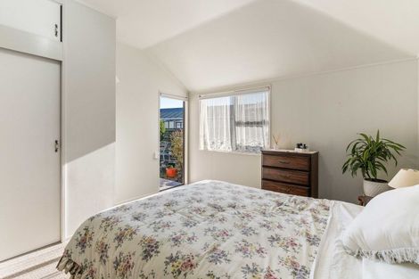 Photo of property in 103 Everitt Crescent, Whangamata, 3620