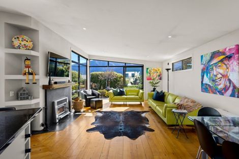 Photo of property in 4 Oregon Drive, Kelvin Heights, Queenstown, 9300