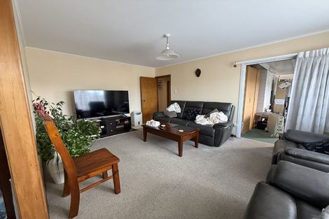 Photo of property in 63 Shoreham Street, Avondale, Auckland, 0600