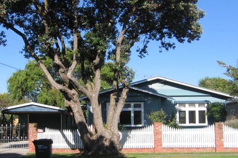Photo of property in 44 Beaumont Avenue, Alicetown, Lower Hutt, 5010