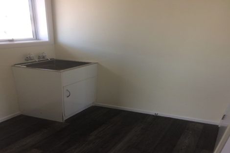 Photo of property in 57 Banks Street, Marfell, New Plymouth, 4310