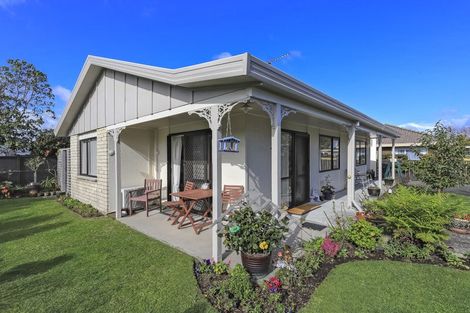 Photo of property in 2 Yatton Street, Greerton, Tauranga, 3112
