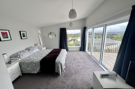 Photo of property in 70a Vipond Road, Stanmore Bay, Whangaparaoa, 0932