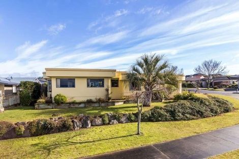 Photo of property in 2 Scott Drive, Nukuhau, Taupo, 3330
