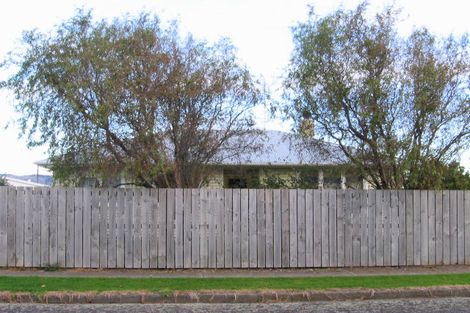Photo of property in 1 Matai Place, Otaki, 5512