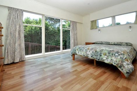 Photo of property in 2/390 Glenfield Road, Glenfield, Auckland, 0629