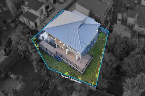 Photo of property in 50 Bleakhouse Road, Howick, Auckland, 2014