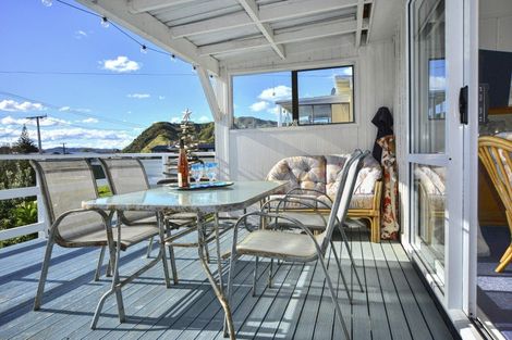 Photo of property in 73 Fortescue Street, Mahia, Nuhaka, 4198