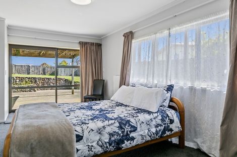 Photo of property in 4 Ward Place, Richmond Heights, Taupo, 3330