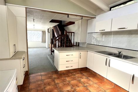 Photo of property in 20 Weenink Road, Karoro, Greymouth, 7805