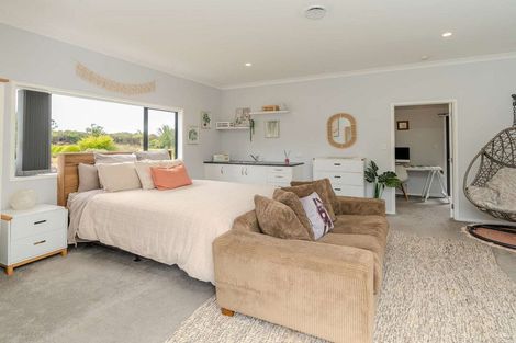 Photo of property in 244 Waimate North Road, Kerikeri, 0293