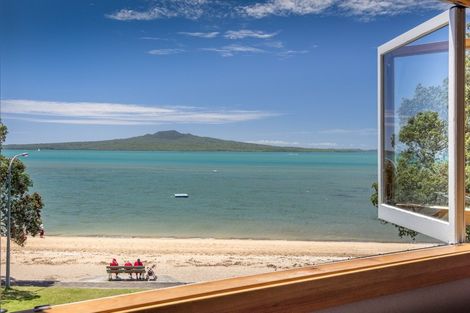 Photo of property in 48 Cheltenham Road, Devonport, Auckland, 0624