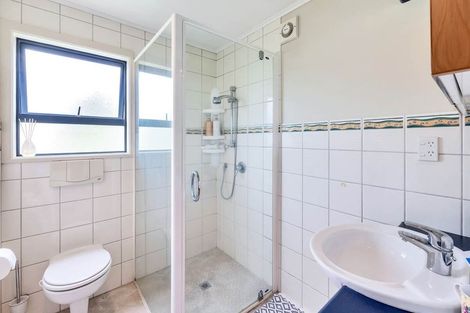 Photo of property in 76 Matipo Road, Mairangi Bay, Auckland, 0630