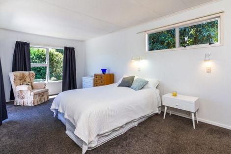 Photo of property in 26 Matuku Street, Two Mile Bay, Taupo, 3330